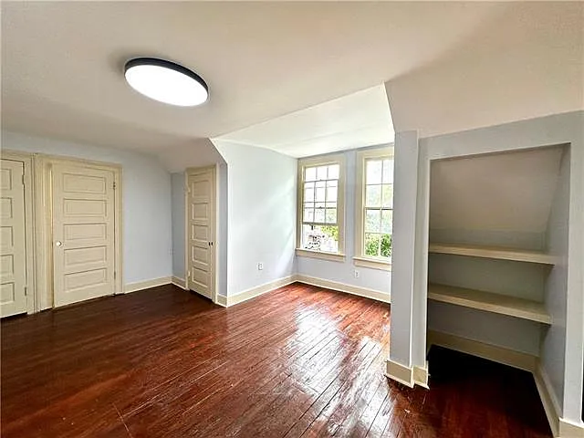 Building Photo - 3515 Chestnut St #F