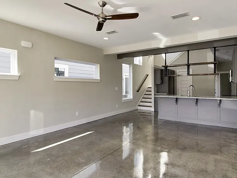 611A Waco Dr — Photo 19