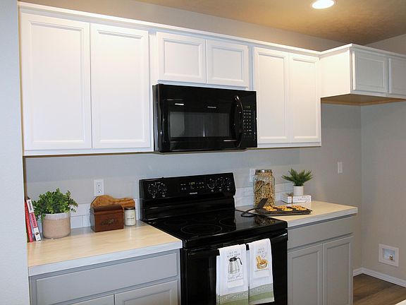 New oven and microwave