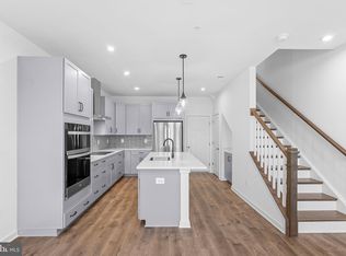 19719 Misty Moss Sq #1, Ashburn, VA 20147