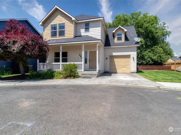 251 NW Ruby Lane, College Place, WA 99324