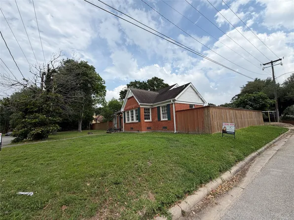 500 Fairbanks St, Houston, TX 77009