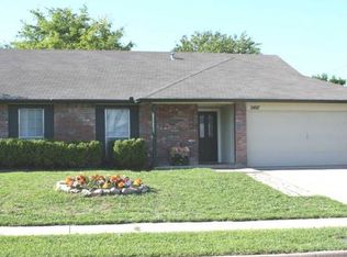 2407 Villanova St, Arlington, TX 76018
