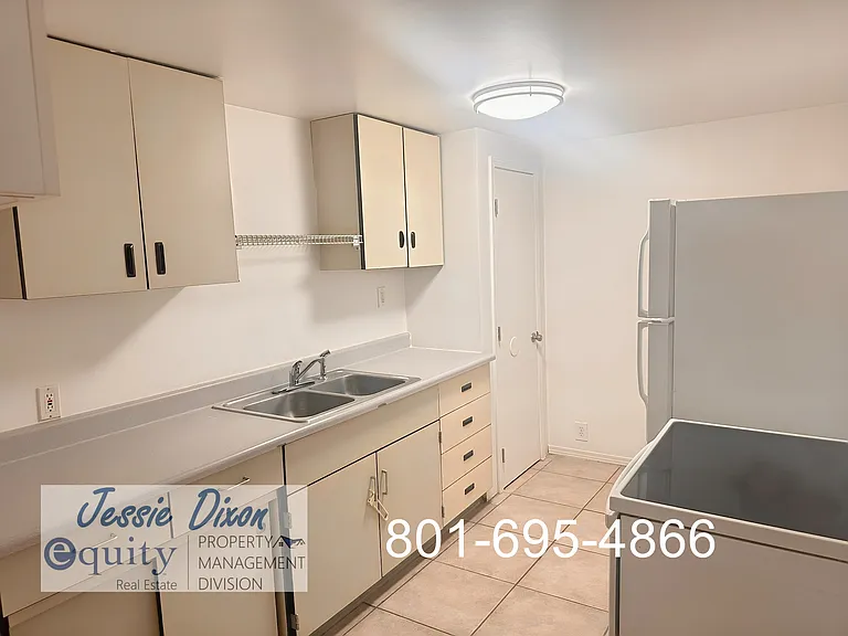 245 Briarwood Dr — Photo 20