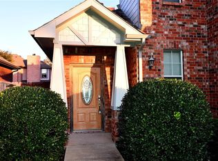 937 Spring Valley Plz, Richardson, TX 75080