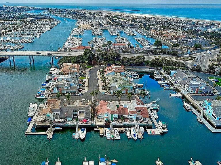 Tradewinds Dr — Photo 10