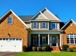 3724 Wivenhall Dr, Midlothian, VA 23112