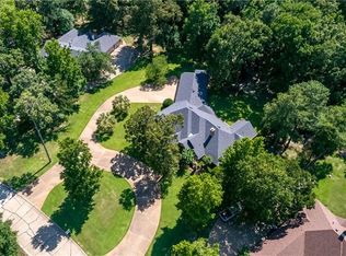 104 Preston Bay Cir, Benton, LA 71006