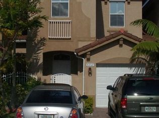 6252 SW 164th Path, Miami, FL 33193