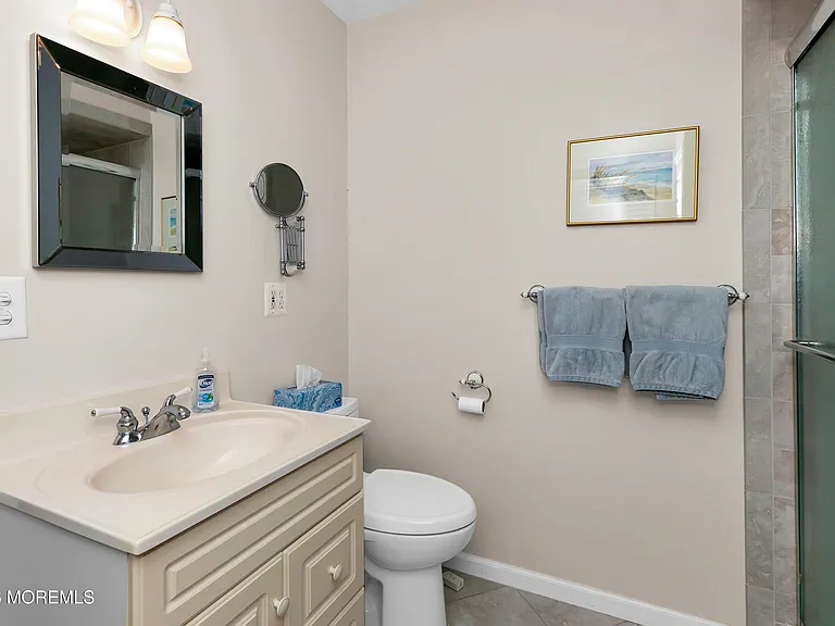 203 Washington Blvd — Photo 14