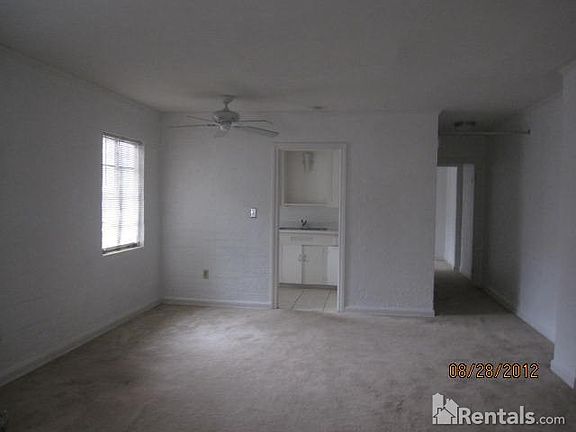 4th image of 604 Florida St