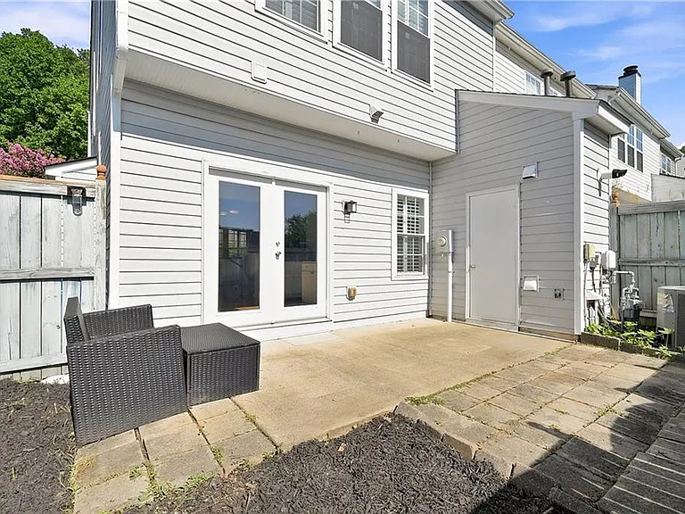 1130 Kilmington Ct — Photo 24