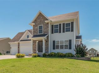 10424 Windsor Pkwy, Johnston, IA 50131