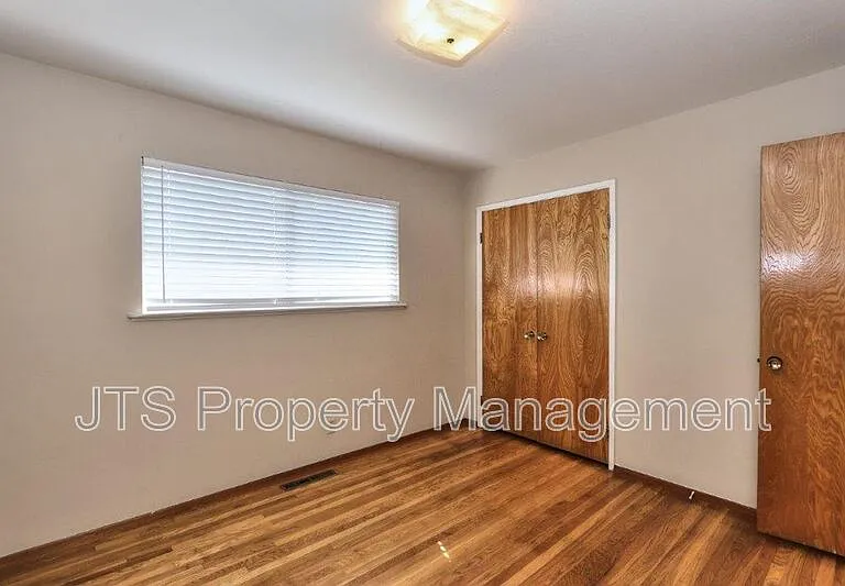 1200 Gary Way — Photo 38