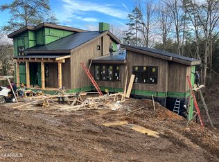 2118 Megan Ridge Dr, Sevierville, TN 37876