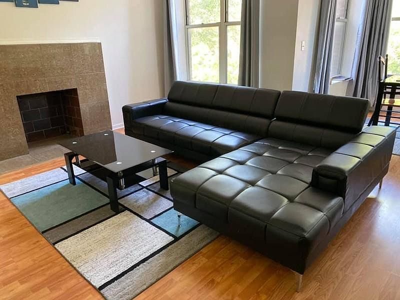 1st image of 5134 S Ingleside Ave #2B