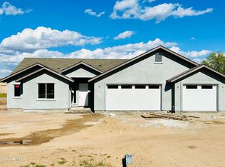 385 Lauren Ln, Chino Valley, AZ 86323