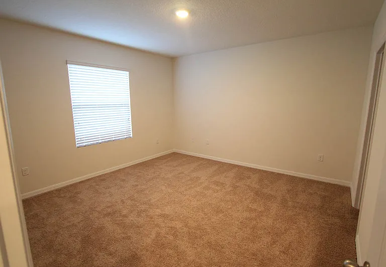 451 Arbor Lakes Dr — Photo 6