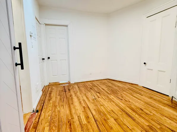 571 Mac Donough Street image 13 of 29