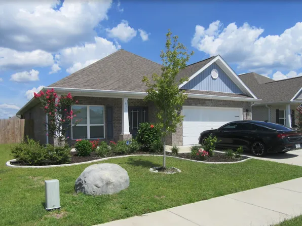 831 Cason Cir, Panama City, FL 32405