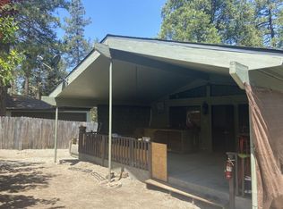53820 Country Club Dr, Idyllwild, CA 92549
