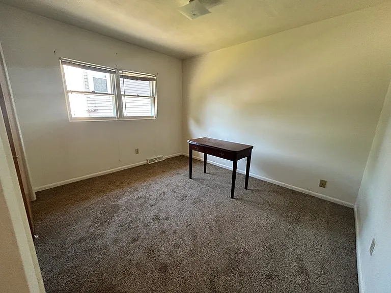 435 W 10th St #7 — Photo 5