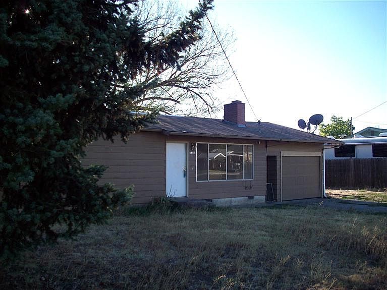 1st image of 1020 Ross Ln N