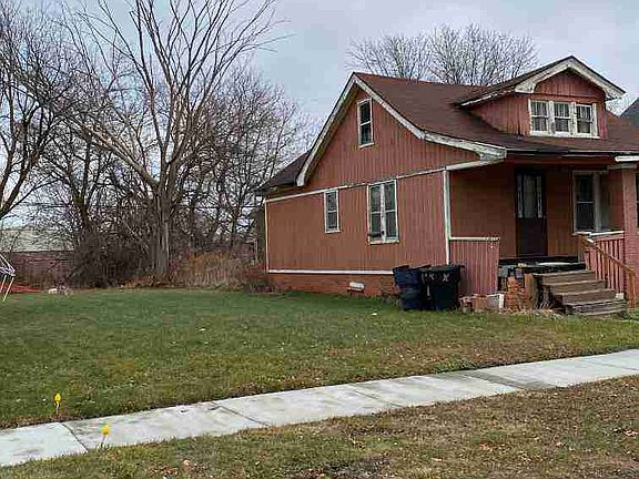 5058 Fairview