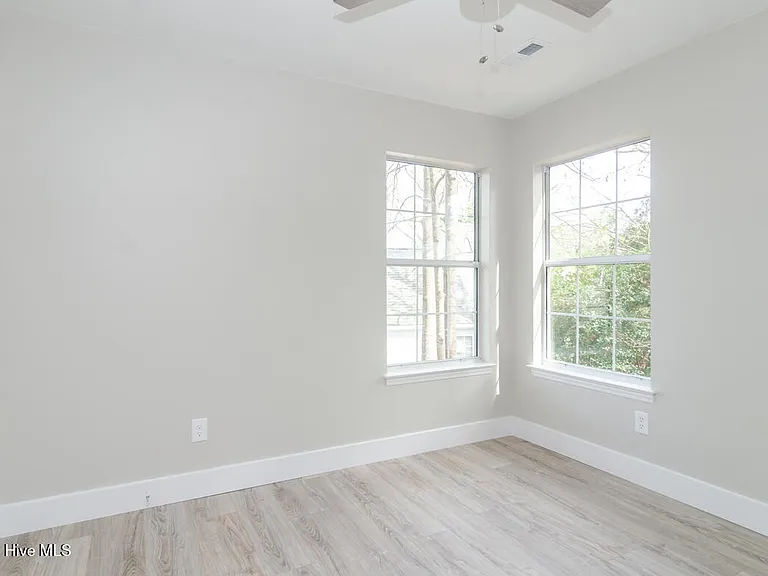 5308 Petral Ct — Photo 18