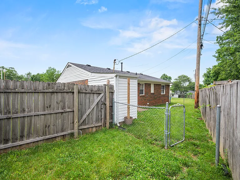 309 Wem Ct — Photo 23