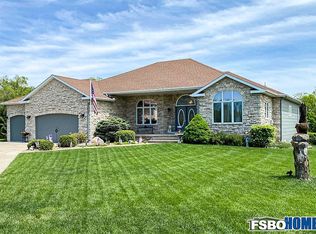 8389 Alamo Trl, Cumming, IA 50061