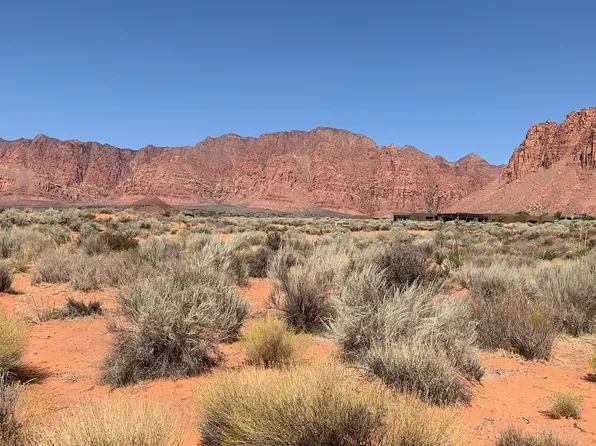 W Paiute Dr, Ivins, UT 84738