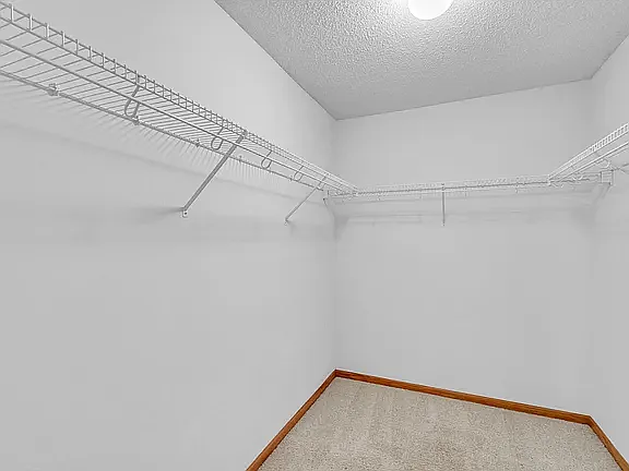 2394 Beech St W — Photo 6