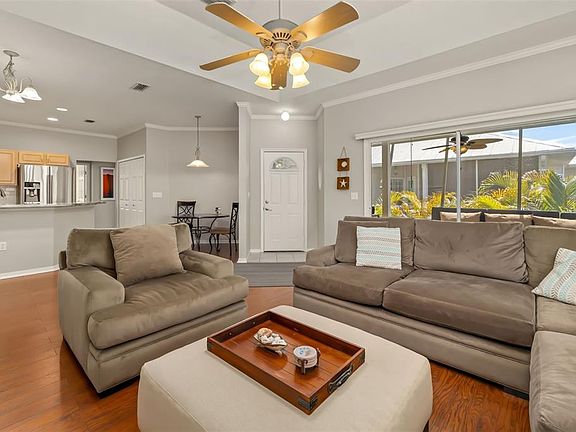 5th image of 1795 Highland Rd