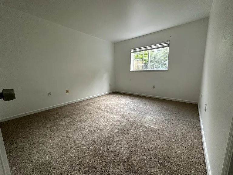 25235 SE Klahanie Blvd #N103 — Photo 5
