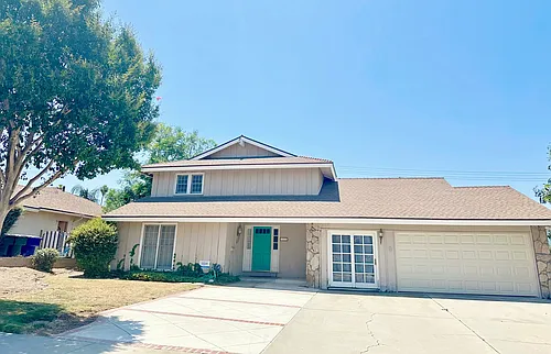 370 W Campus View Dr Photo 1