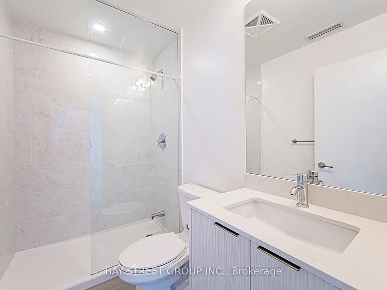 38 Forest Manor Rd #1709 — Photo 12
