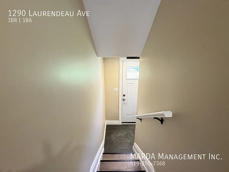 1290 Laurendeau Ave — Photo 35