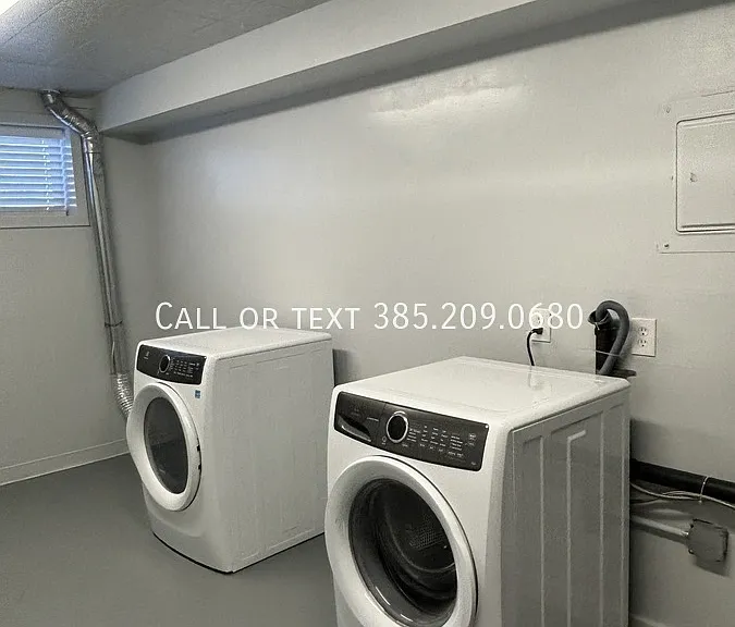 258 N 1200 W — Photo 23