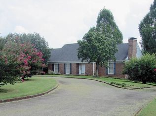 216 Briarcliff Rd, Sweetwater, TN 37874