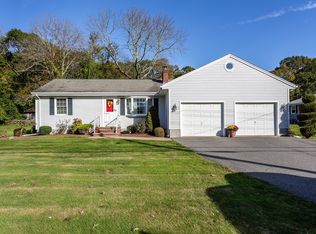 1739 Meridian St, Fall River, MA 02720