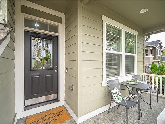 3rd image of 11912 34th St NE
