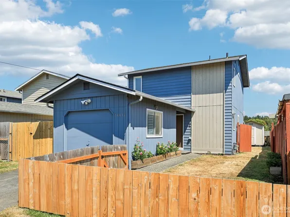 24432 15th Avenue S, Des Moines, WA 98198