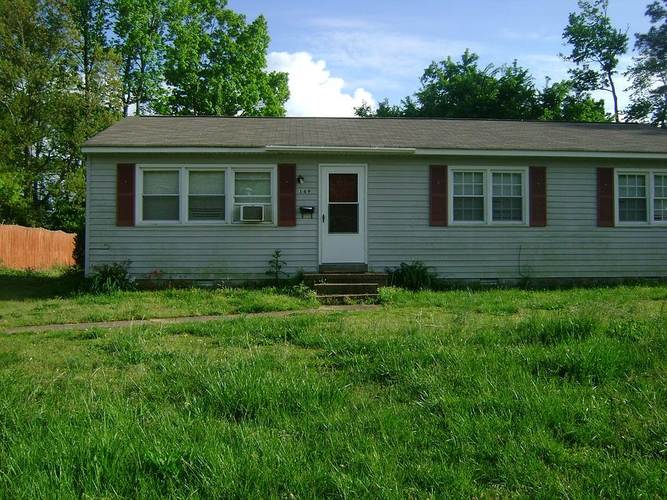 1st image of 169 Kirk Dr