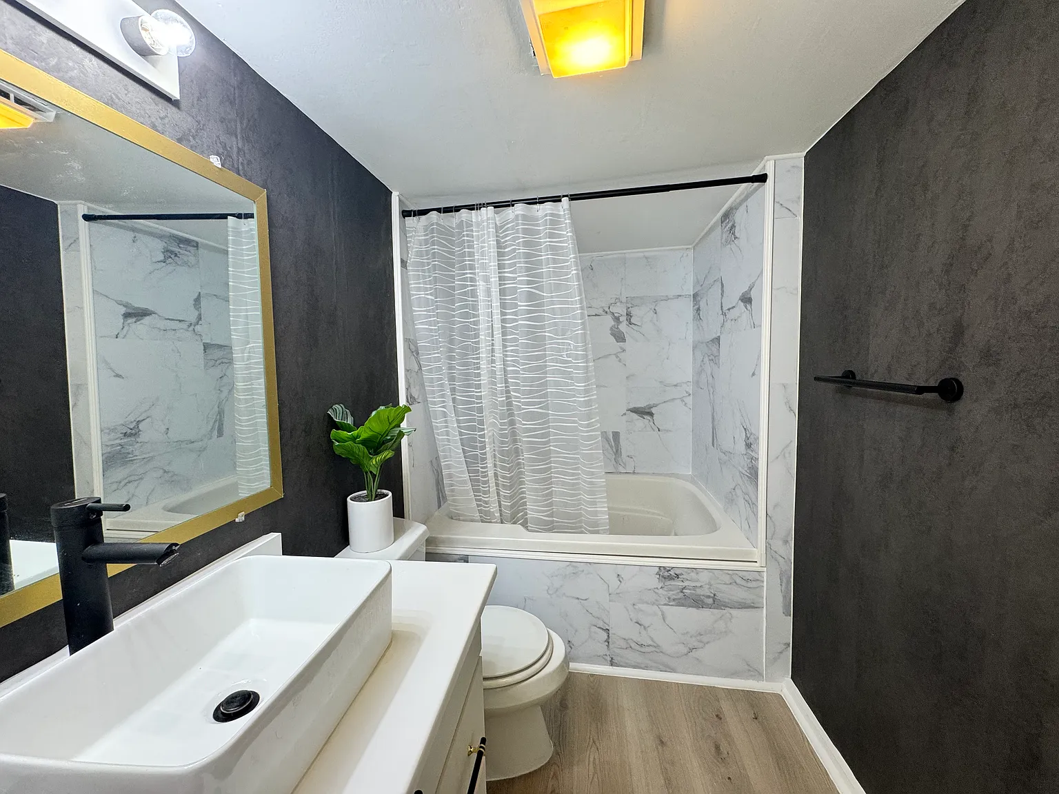 1 bed, 500 sqft, $1,550 — Photo 3
