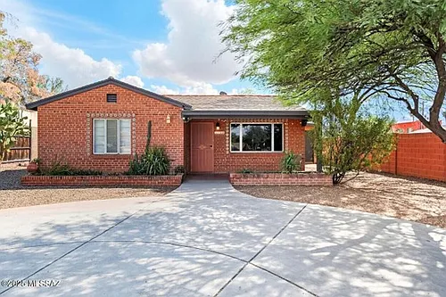 1308 E Spring St Photo 1