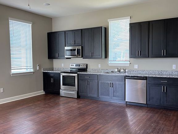 2nd image of 2107 Vance Ave #2115