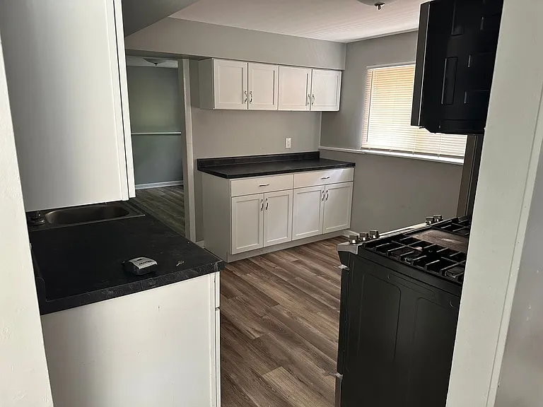 754 Panorama Dr — Photo 22
