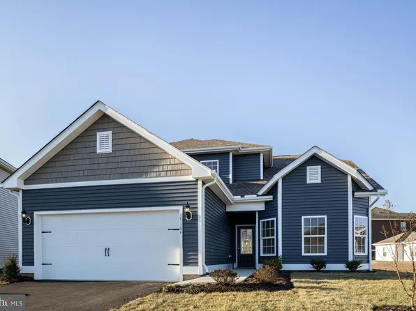 17030 Brookwood Dr, Bowling Green, VA 22427