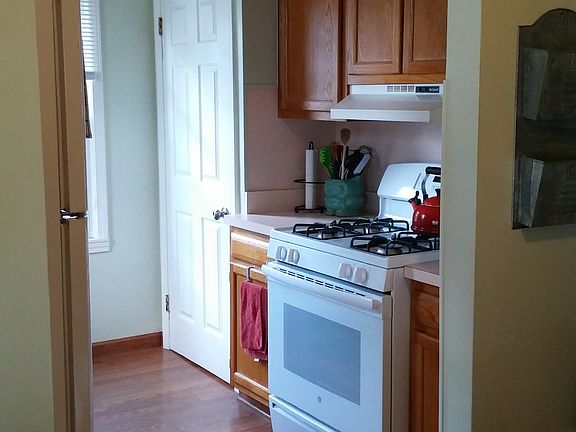 4th image of 10003 Cavell St